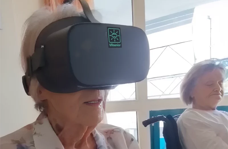 VRsenior-Dame-en-EMS-06-1